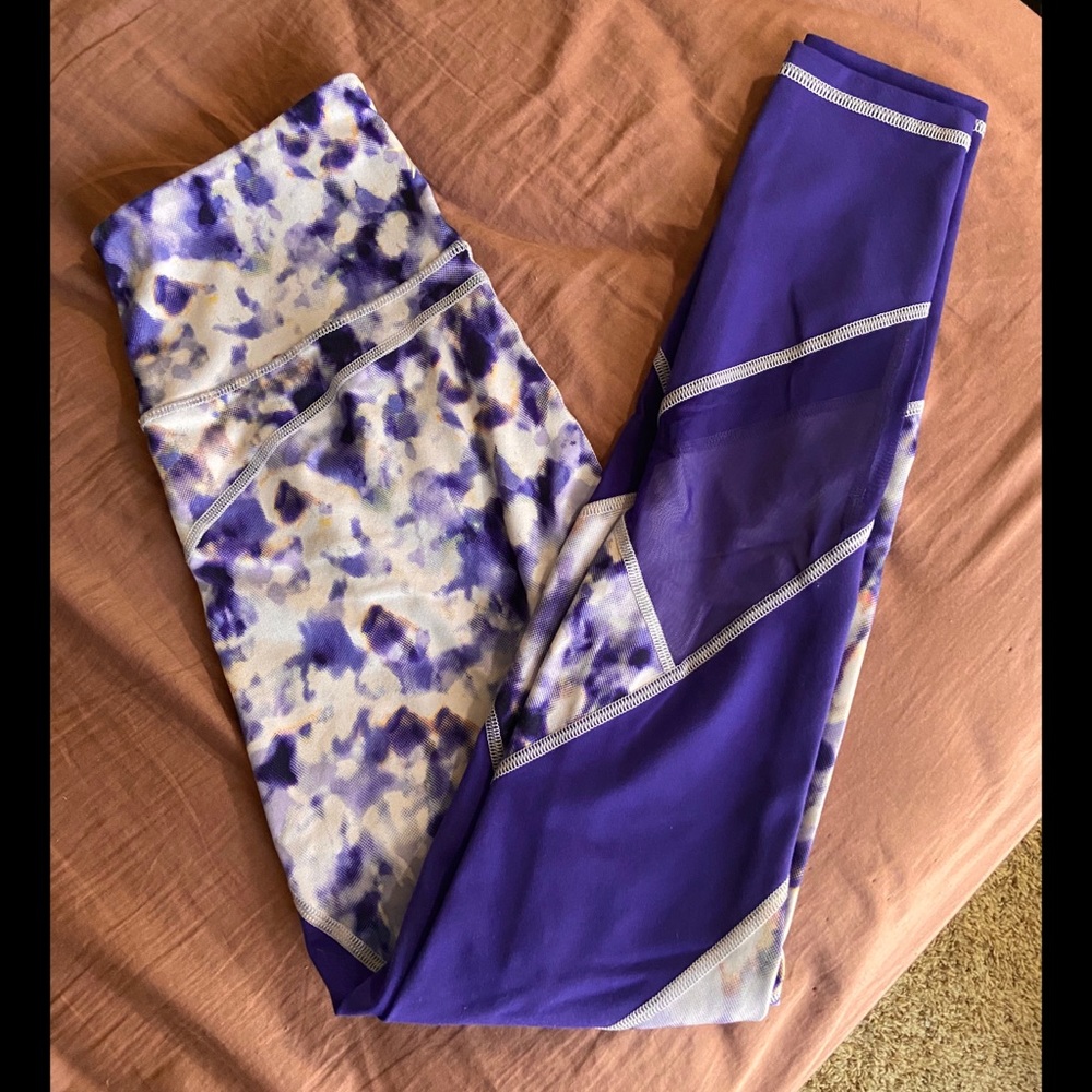 Old Navy Purple Tie Dye Performance Legging Size M